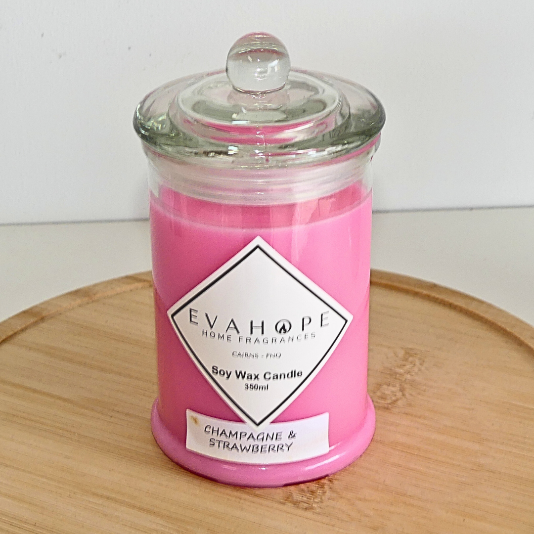 CHAMPAGNE & STRAWBERRY - Scented Soy Wax Candle. 350ML