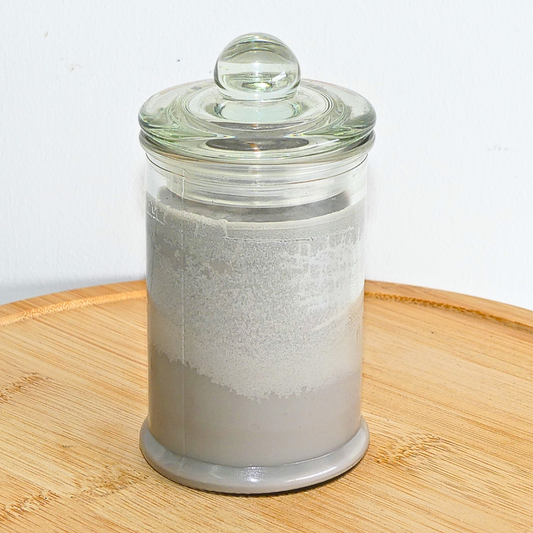 LEATHER OUDH - Scented Soy Wax Candle. 150ml.