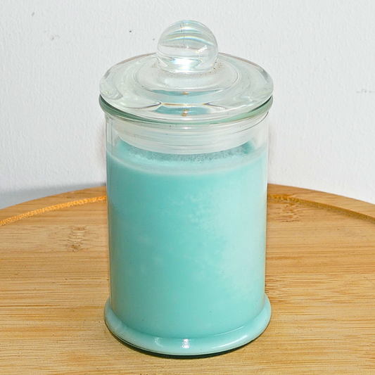 Lily Of The Valley 150ml Fully Scented, Natural Soy Wax. @ 30 hr slow burn