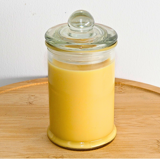 Lychee & Black Tea 150ml Fully Scented, Natural Soy Wax . @ 30 hr slow burn