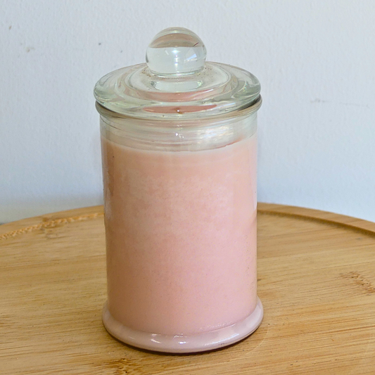 Rose Victorian 150ml Fully Scented, Natural Soy Wax. @ 30 hr slow burn